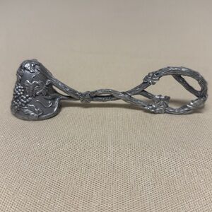 Seagull candle snuffer pewter grapevine design